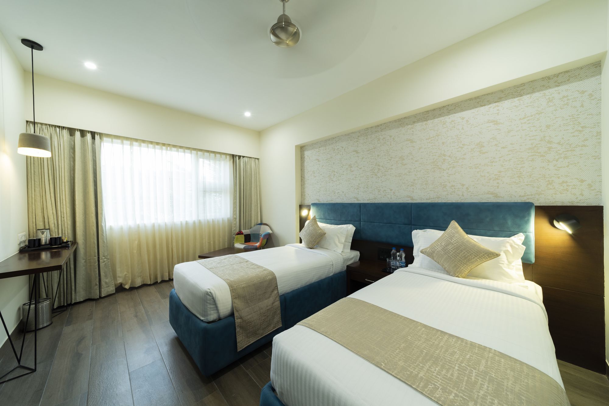 Bhagini Icon Domlur Hotel Bangalore Exterior foto